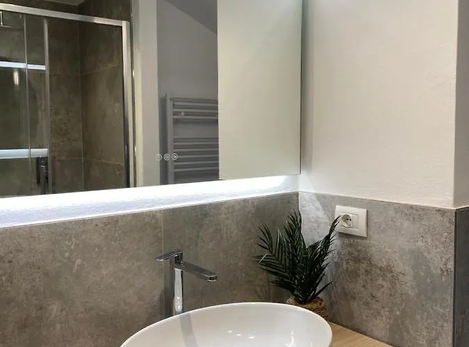 Sky View Apartment Como