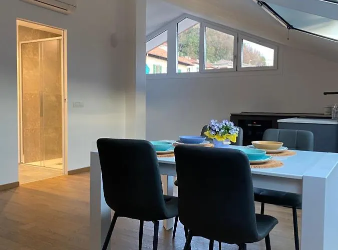 Sky View Apartment *