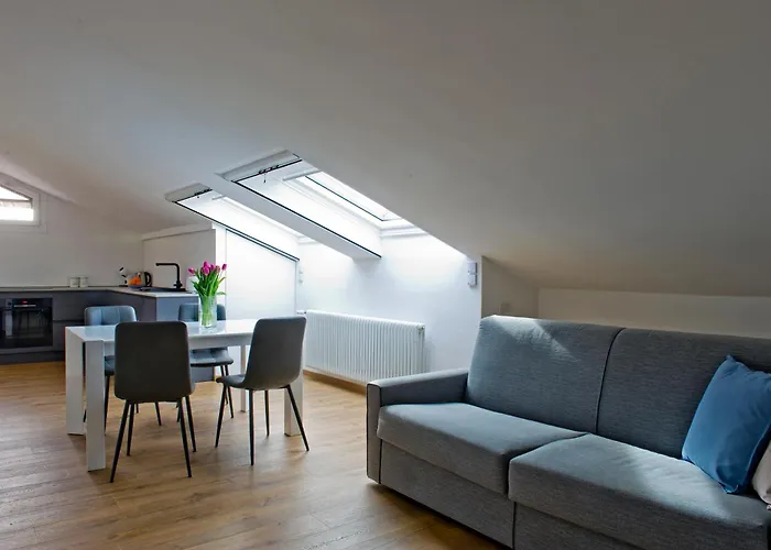 Sky View Apartment Como